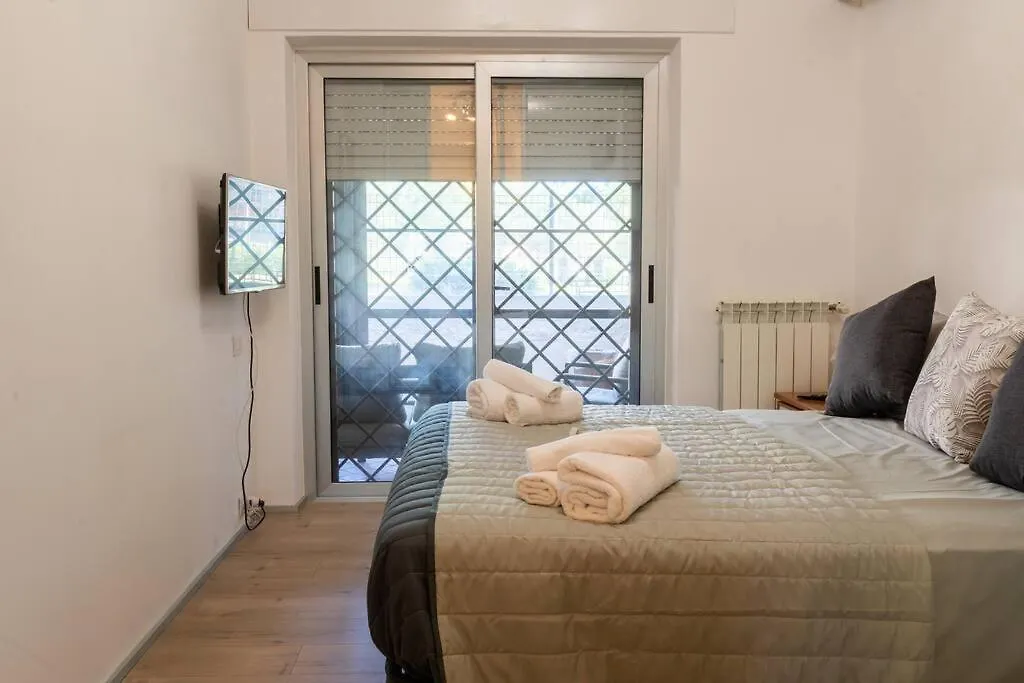 The Heart Of Ostia - Free Parking Daire 0*, Lido di Ostia İtalya